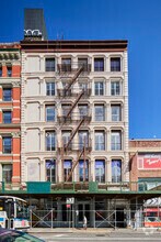 424 Broadway