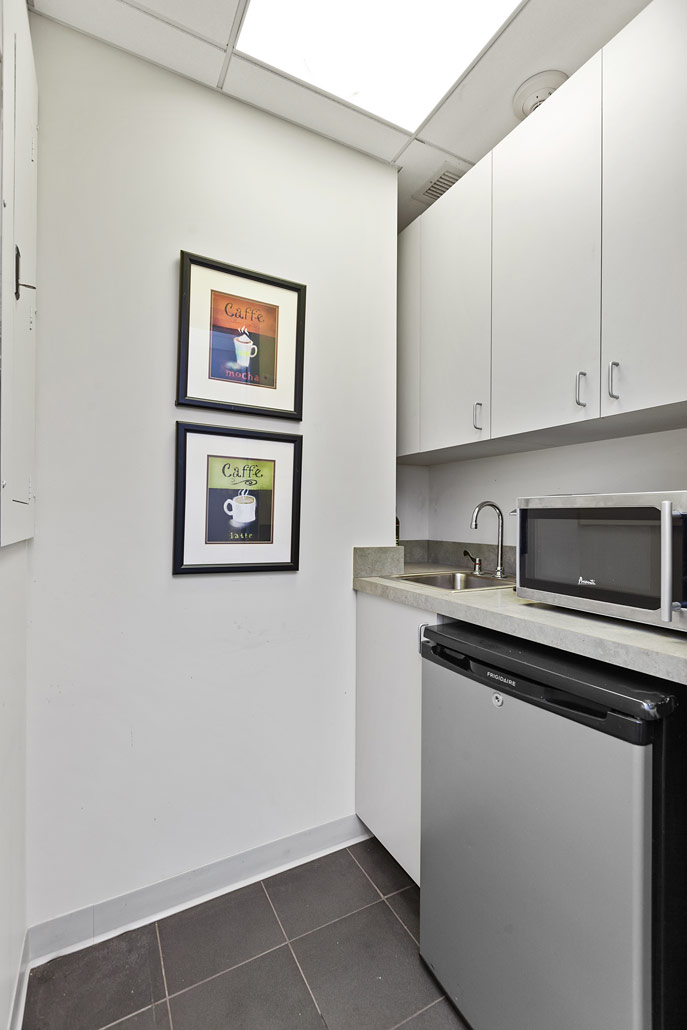 110-east-40th-street-unit-407/9.jpg