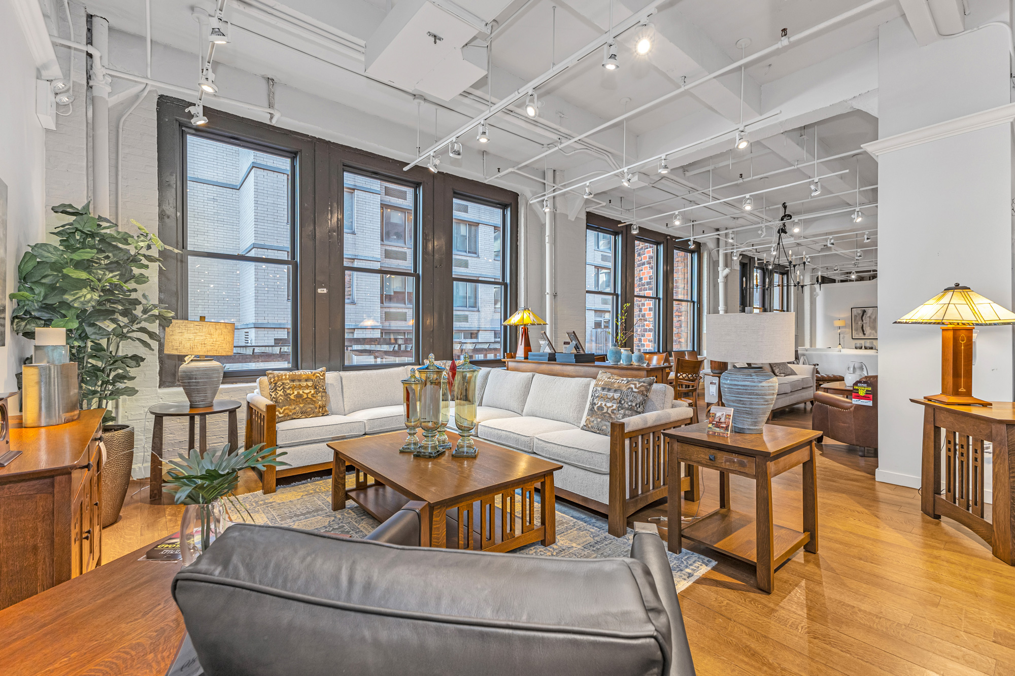 207-west-25th-street/7.jpg