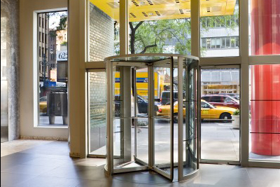 633-third-avenue-closed/2.jpg