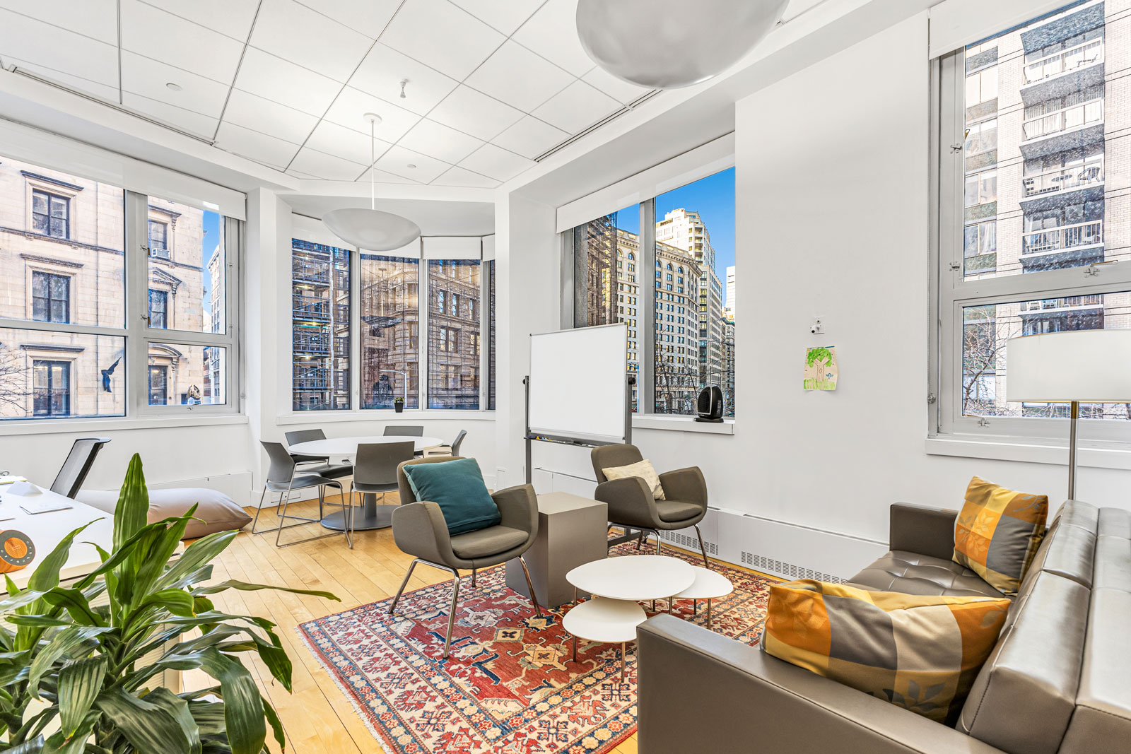 936-broadway/2.jpg