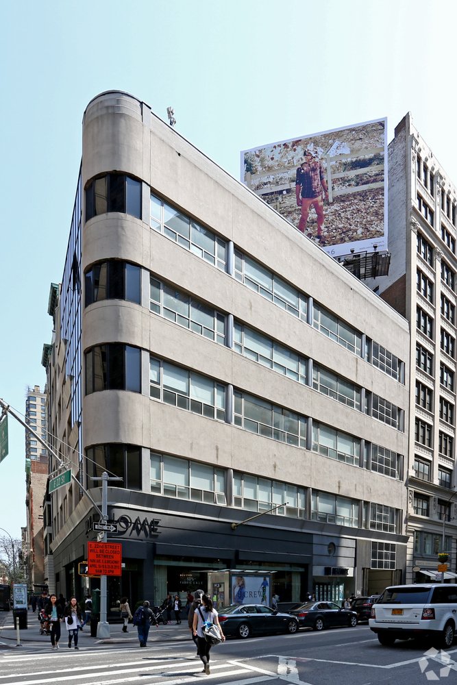 936 Broadway