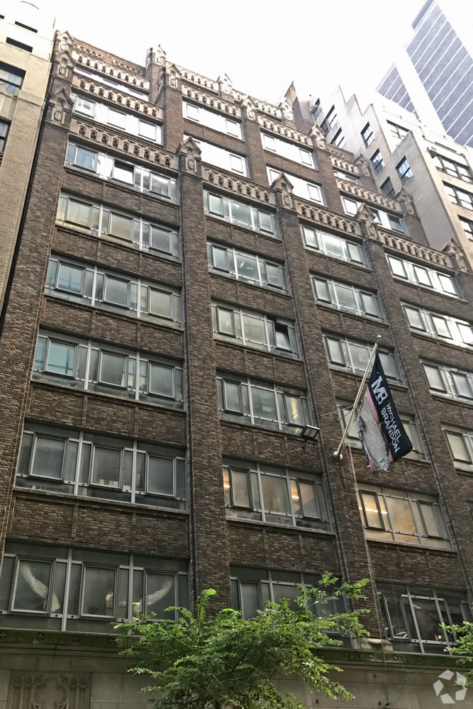323 West 39th Street