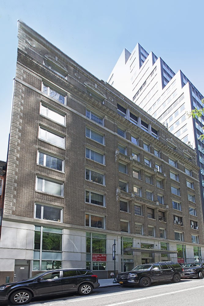 110 East 40th Street