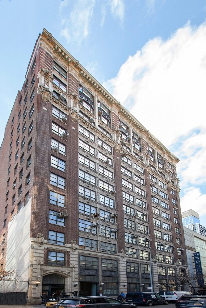 438 West 37th Street