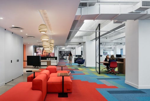 Smile Train's offices at 633 Third Avenue. They paid $847 per square foot in 2017; values are now 65% lower.