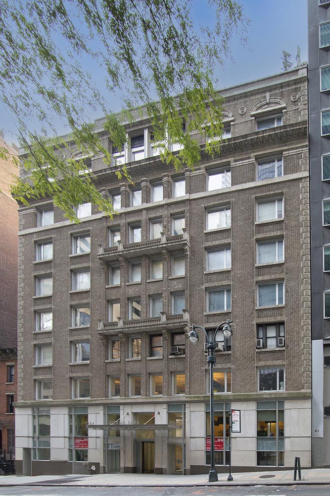 110_East_40th_Street_3rd_Floor_03.jpg