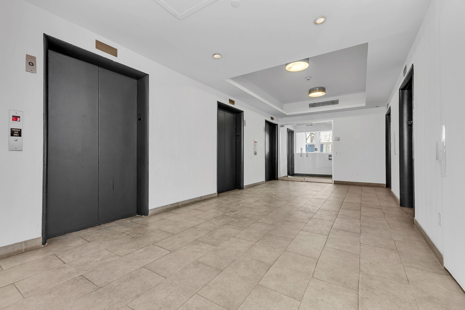 131_West_33rd_Street_17th_Floor_ElevatorBank_32.jpg