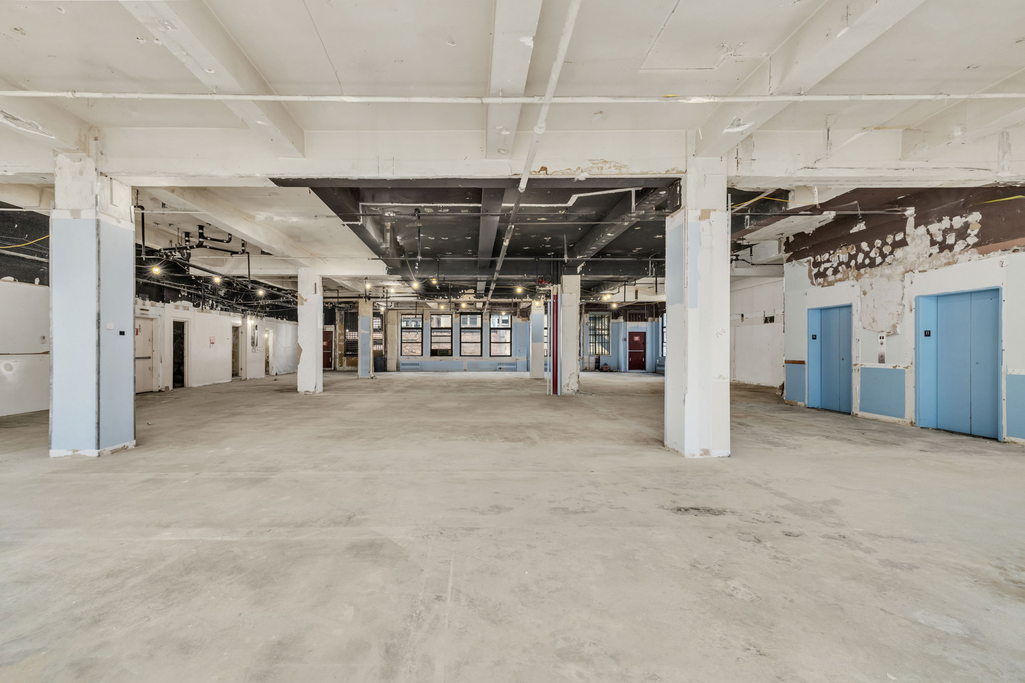 131_West_35th_Street_11thFloor_04EDIT.jpg