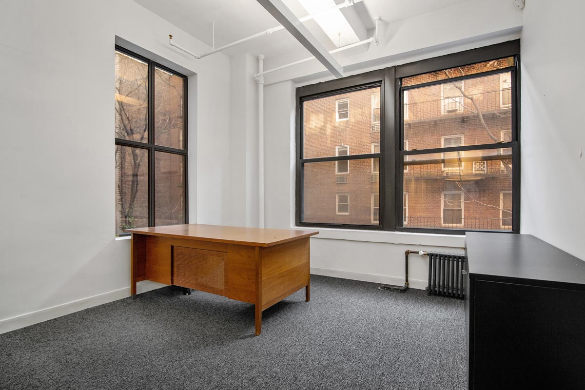 236_West_26th_Street_13.jpg