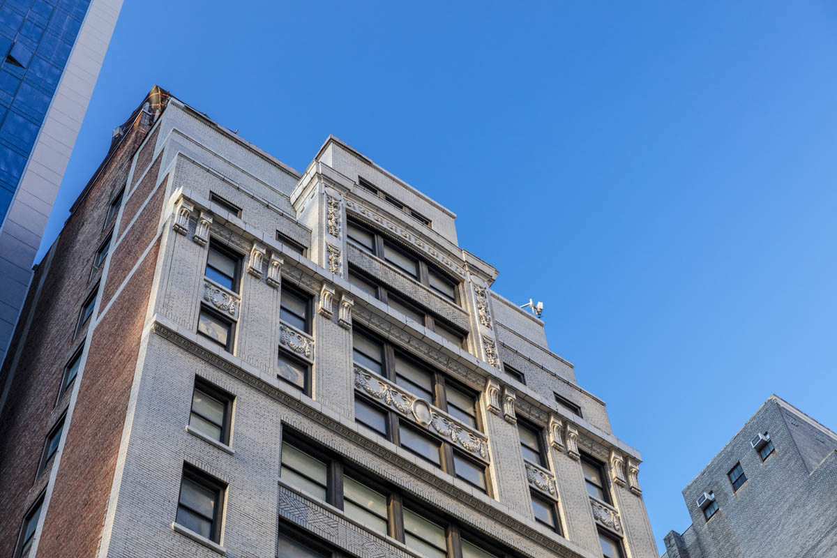 32-W-39th-Street-3109.jpg