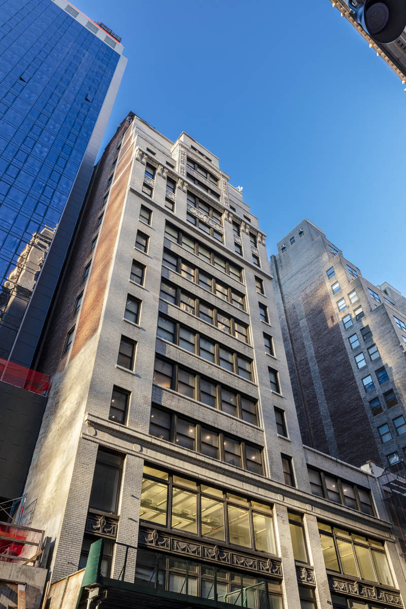 32-W-39th-Street-3124.jpg