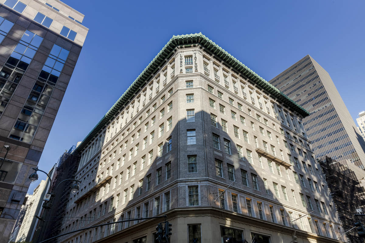 32-W-39th-Street-3318-HDR-2.jpg