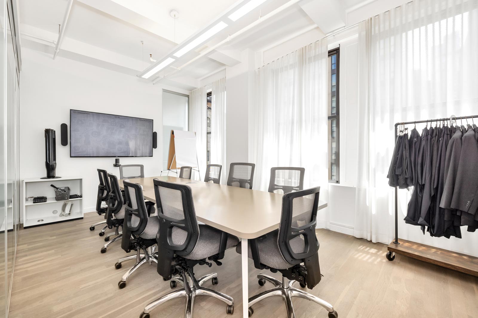 35_West_36th_Street_10th-Floor_Office_ConferenceRoom_06.jpg