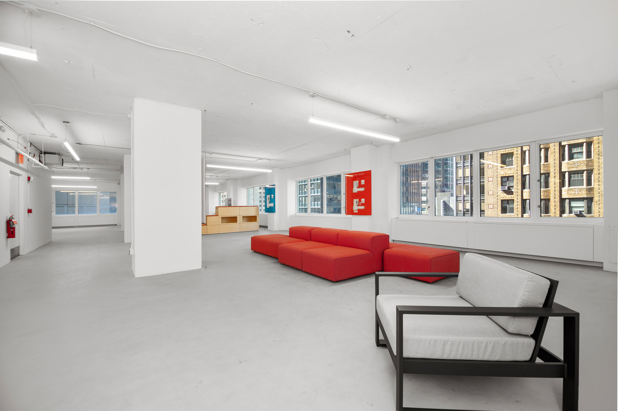 825_Seventh_Avenue_Floor7_12.jpg