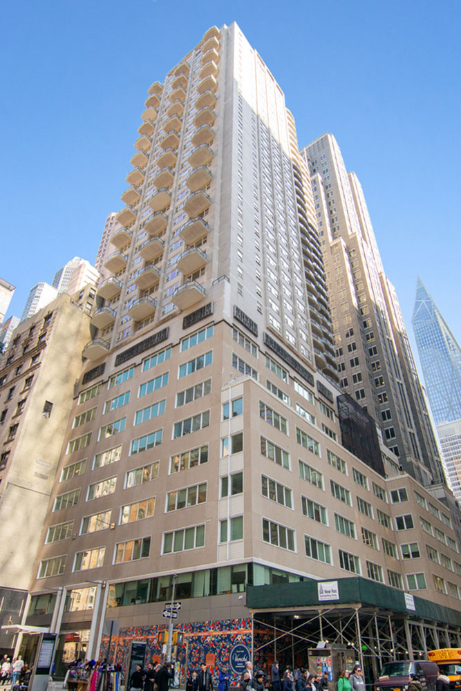 825building.jpg